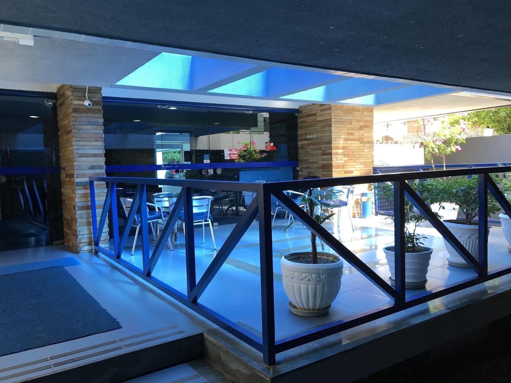Apartahotel Everest Flats