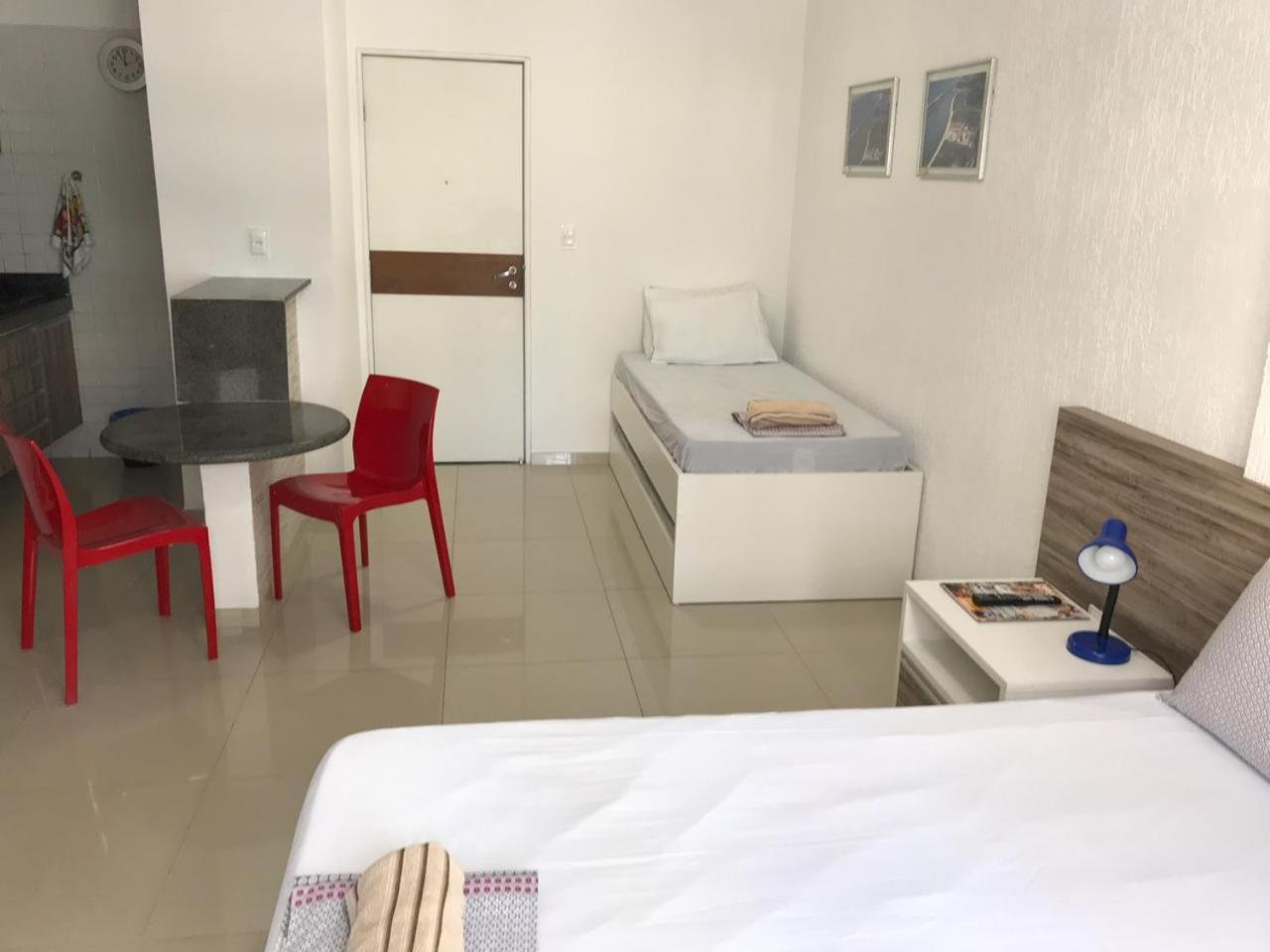 Everest Flats Aparthotel